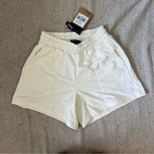NWT Simple Logo Fleece Shorts - Gardenia White